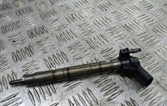 Audi A3 S3 A3 Sportback 8P Fuel injector 0986435360