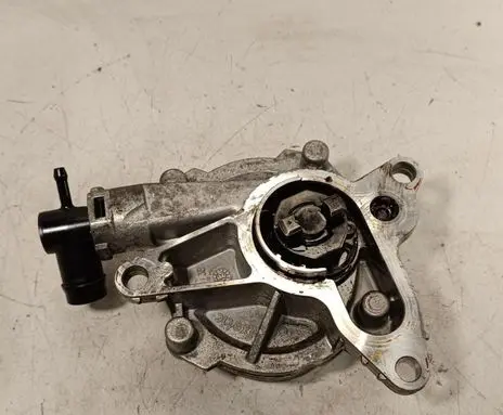 Nissan Qashqai+2 Vacuum pump 146503760R