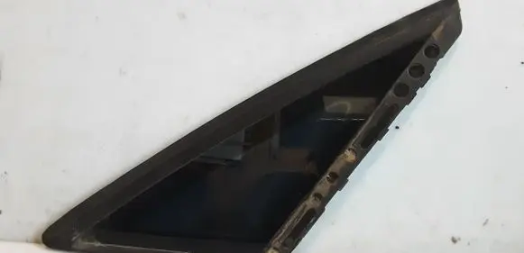 Audi A8 S8 D4 4H Rear side window 4H0845300