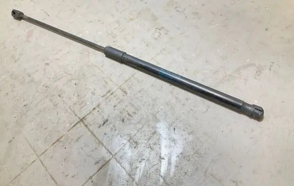 Skoda Fabia Mk3 (NJ) Tailgate/trunk strut/damper 6V9827550B 1678010360N