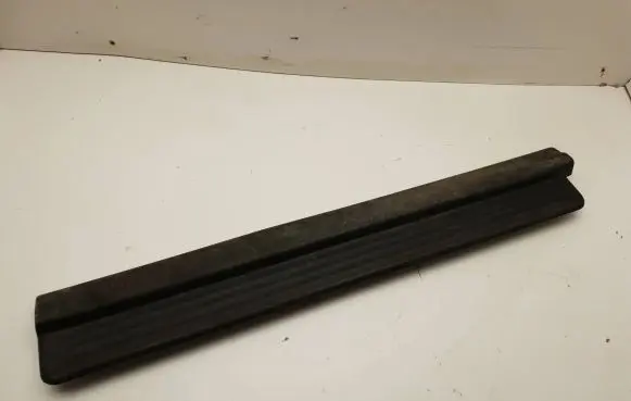 Opel Frontera B Front sill trim cover