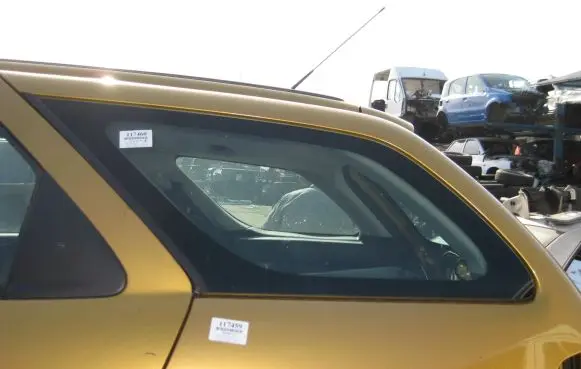 Citroen Xsara Picasso Rear side window