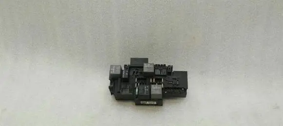 Mercedes-Benz S W222 Relay mounting block A2229066801