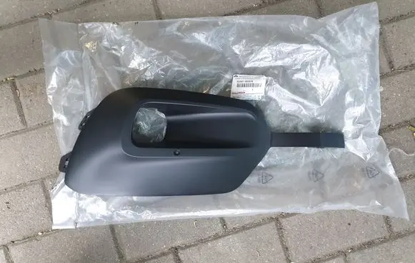 Toyota ProAce City Front fog light trim/grill 9816778580 SU001B2078