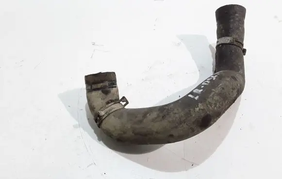Land Rover Discovery 3 - LR3 Engine coolant pipe/hose