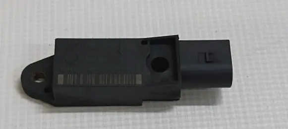 Mercedes-Benz E W211 Airbag deployment crash/impact sensor A0028202726