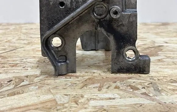Land Rover Range Rover Sport L320 Gearbox mounting bracket 9X209A361CA C65ZA