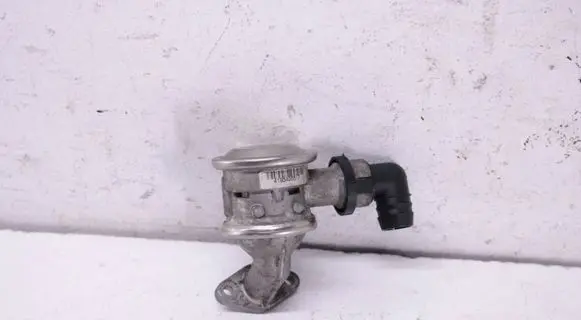 BMW 5 E60 E61 EGR valve 7508049 7282380
