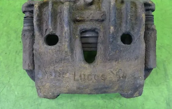 Volkswagen Transporter - Caravelle T4 Front brake caliper