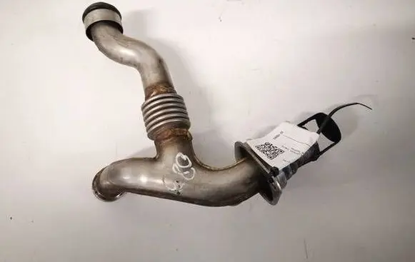 BMW 5 GT F07 EGR valve line/pipe/hose 21060F