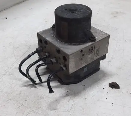Alfa Romeo 159 ABS Pump 51831526 16234007 16234407G