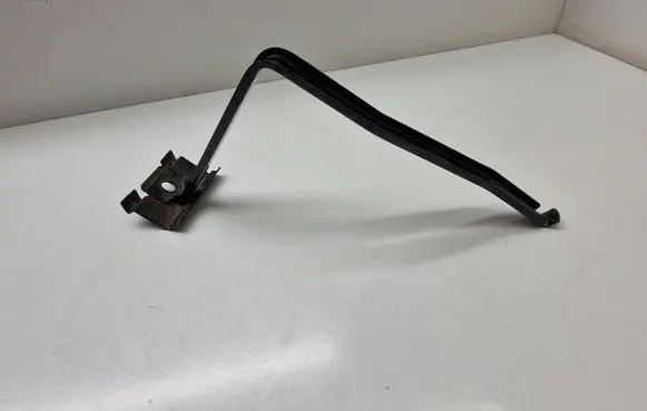 Buick Encore I Battery bracket 