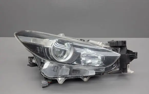 Mazda 3 III Headlight/headlamp 863B51030 9963385900 W3723