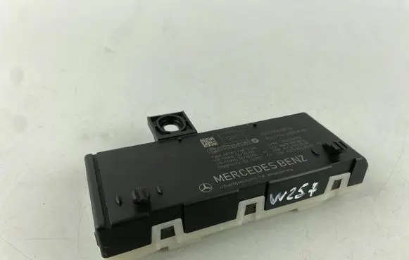 Mercedes-Benz CLS W257 Tailgate/trunk control unit/module A2139000814