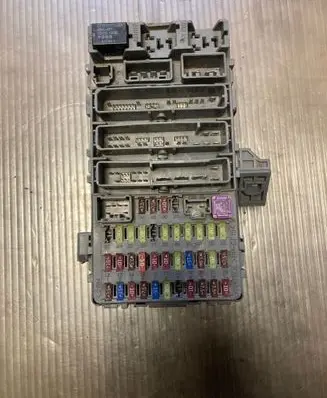 Honda CR-V Fuse module 52575LM 5LMJ2THA 080129