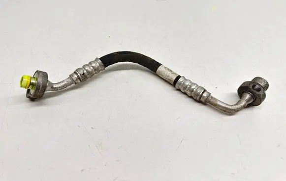 Volvo V40 Air conditioning (A/C) pipe/hose