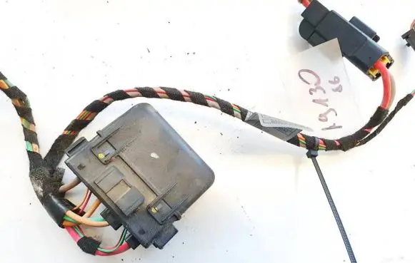 Renault Laguna III Fuse box set 52410682 1203972-1l