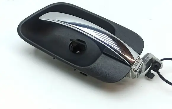 Chrysler 300 - 300C Front door interior handle 1070391