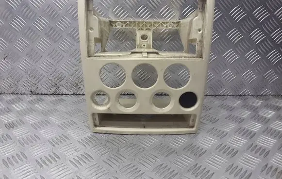 Ford Connect Radio/GPS head unit trim 