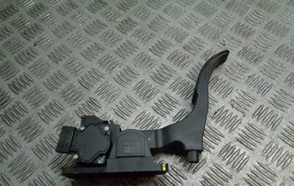 Skoda Fabia Mk1 (6Y) Accelerator throttle pedal 0280752215