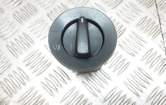 Volkswagen Golf IV Light switch TC41C0941531