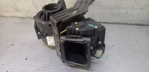 Mercedes-Benz ML W164 Interior heater climate box assembly housing A164830000