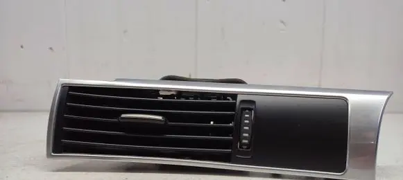 Audi A6 S6 C6 4F Dashboard side air vent grill/cover trim 4F1820901D