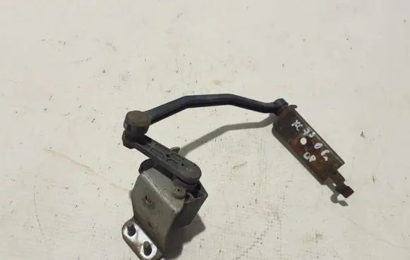 Volvo XC70 Air suspension front height level sensor 6G9N3C492AA