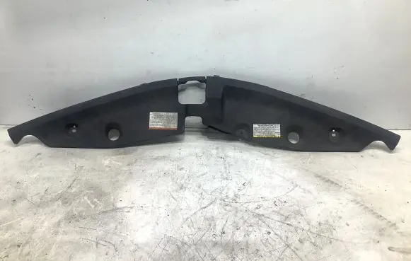 Toyota Prius+ (ZVW40) Radiator trim 5328947041