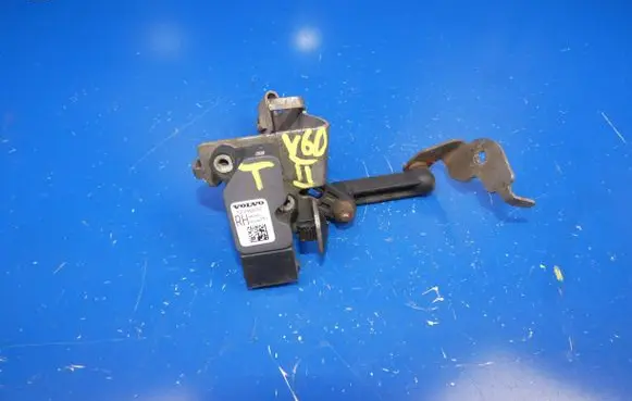 Volvo V60 Rear air suspension level height sensor 32246632 A426S