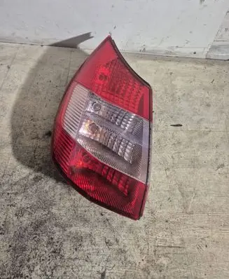Renault Scenic II - Grand scenic II Rear/tail lights 8200127704 2SK0086590175