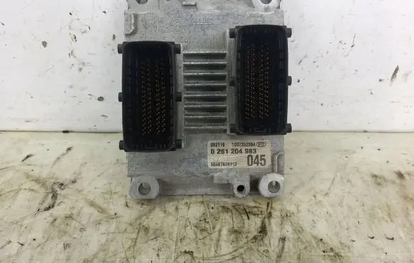 Fiat Punto (188) Engine control unit/module 0261204983