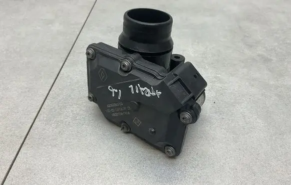 Nissan X-Trail T32 Throttle valve 161A04572R