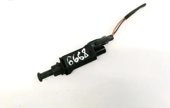 Volkswagen Transporter - Caravelle T4 Brake pedal sensor switch 191945515