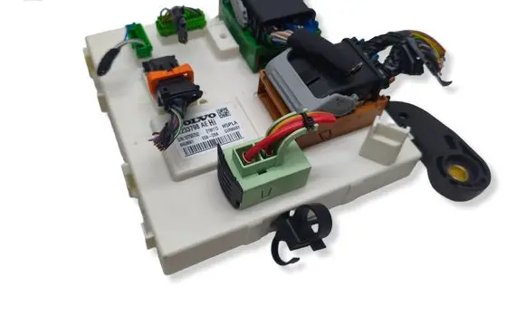 Volvo XC60 Comfort/convenience module 32233798A 10750752 21W113