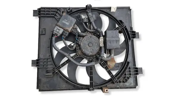 Nissan Juke I F15 Electric radiator cooling fan 
