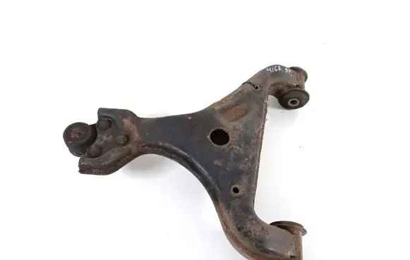 Mercedes-Benz Vito Viano W639 Front lower control arm/wishbone A6393300910