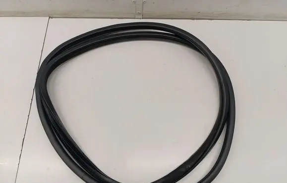 Honda Jazz IV GR Trunk rubber seal (body) 