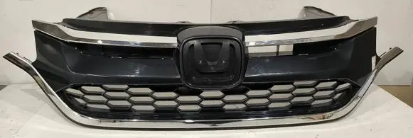 Honda CR-V Front bumper upper radiator grill 71120T1VE010M1