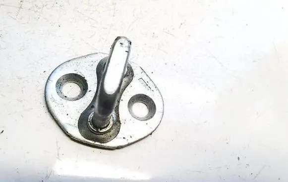 Mitsubishi Outlander Rear door lock loop/hook striker 