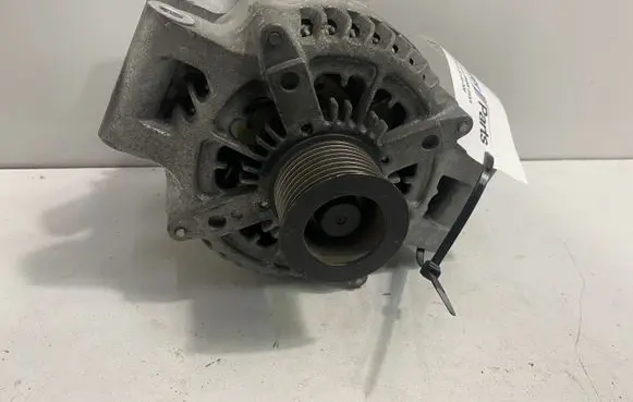 BMW 2 F22 F23 Generator/alternator 7638337