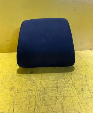 Peugeot 308 Rear seat headrest 