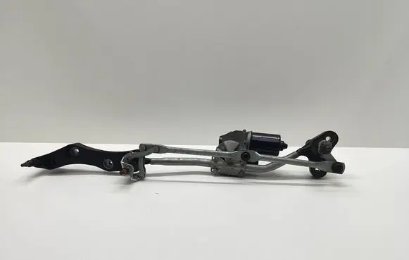 BMW 5 E60 E61 Front wiper linkage and motor 7193995 719399501 7194029