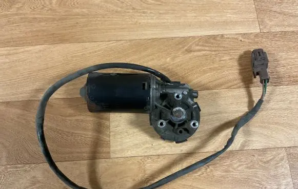 Citroen Xsara Wiper motor 1395106