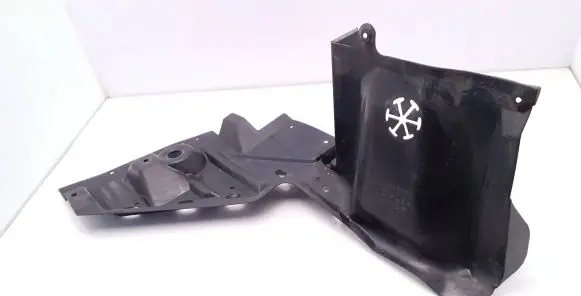 Mitsubishi Grandis Engine splash shield/under tray 5370A286 MR989686