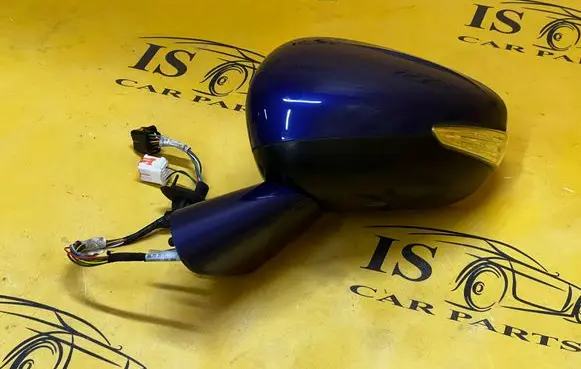 Citroen C4 II Picasso Front door electric wing mirror 