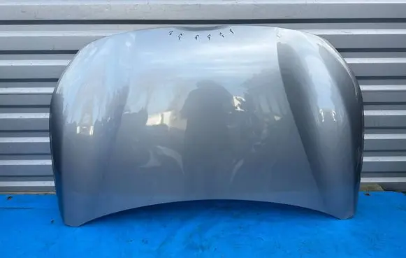 Peugeot 208 II Engine bonnet/hood 
