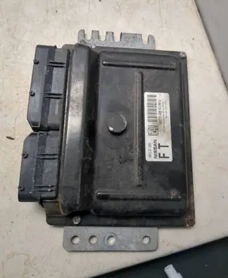Nissan Micra Engine control unit/module MEC37320