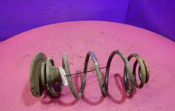 Opel Astra H Rear coil spring