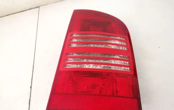Skoda Octavia Mk1 (1U) Rear/tail lights 1u9945112a 1u9945096